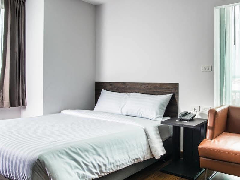 Winner Sriracha Serviced Apartment Si Racha Zewnętrze zdjęcie