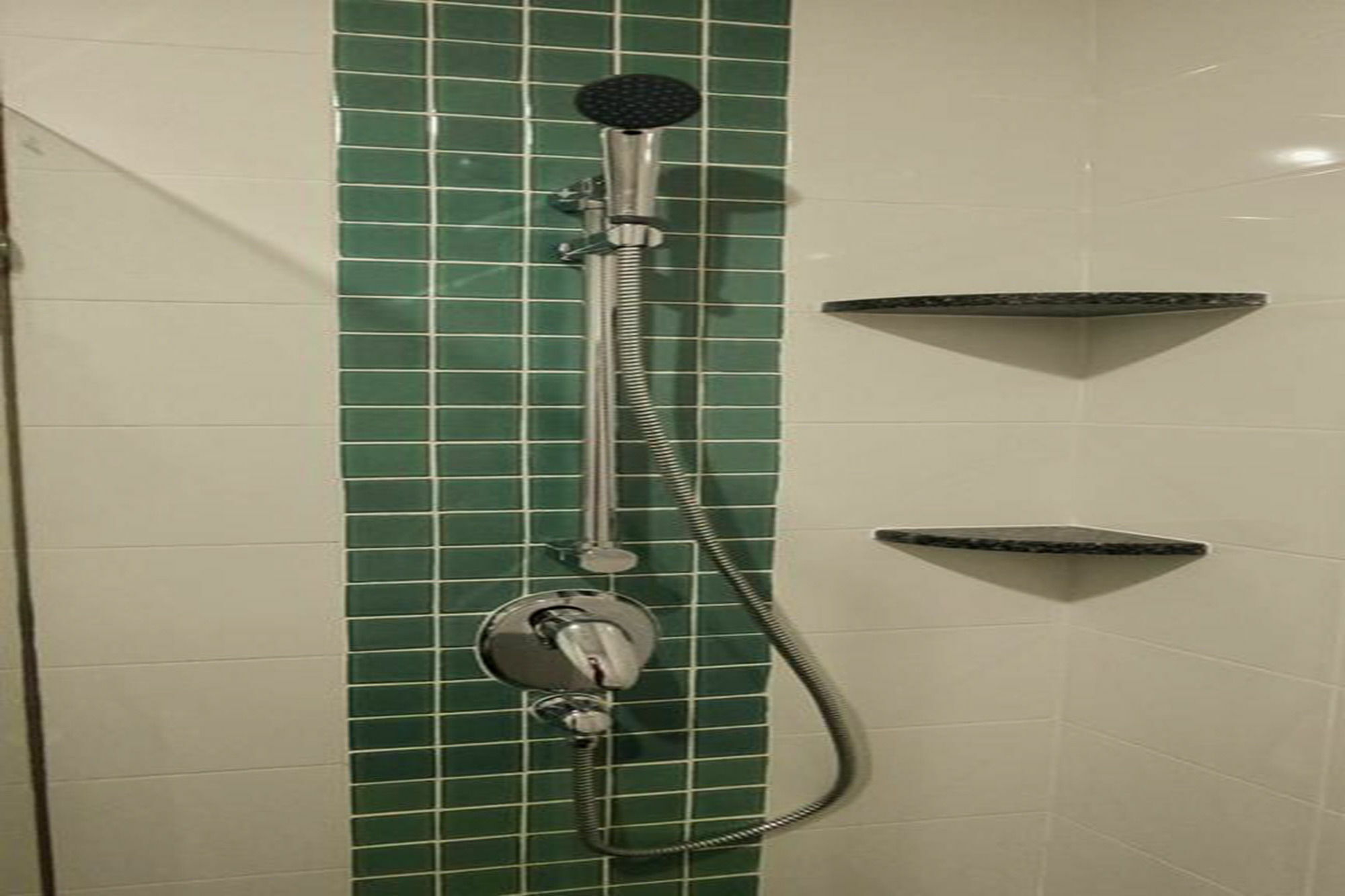 Winner Sriracha Serviced Apartment Si Racha Zewnętrze zdjęcie